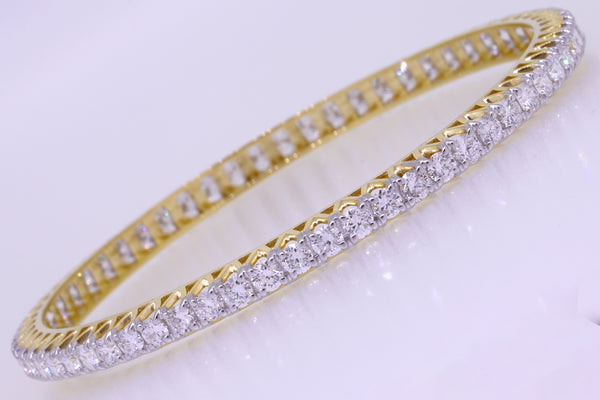 14K Hallmarked Gold | Lab Grown Diamond Bangle 4BGSJ012
