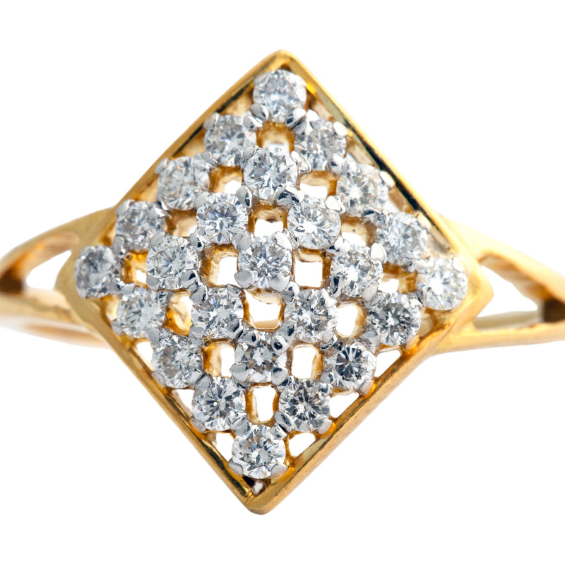 Natural Diamond Ladies Ring LRG340