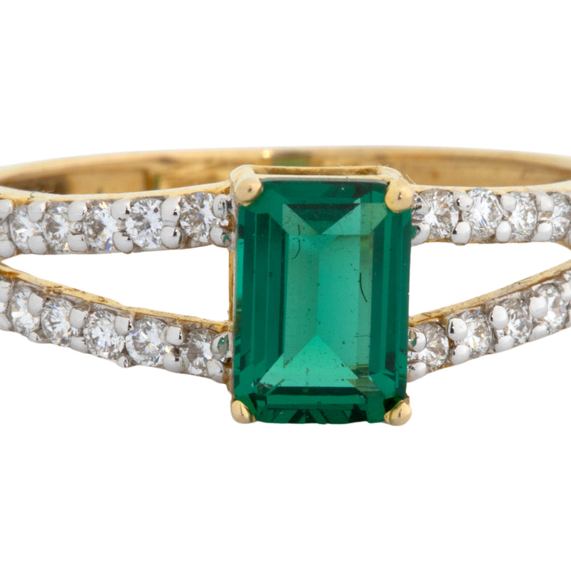 Lab Grown Diamond Ladies Ring 4LRWA021